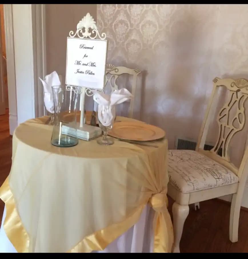Elegant sweetheart table for a 50th anniversary celebration