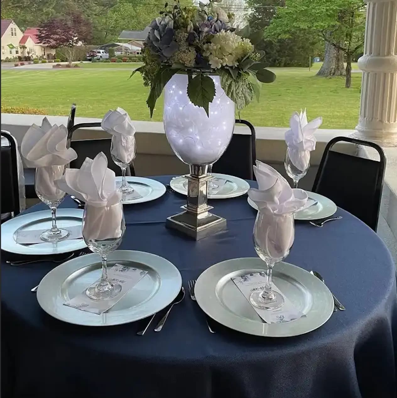 Elegant event rental item